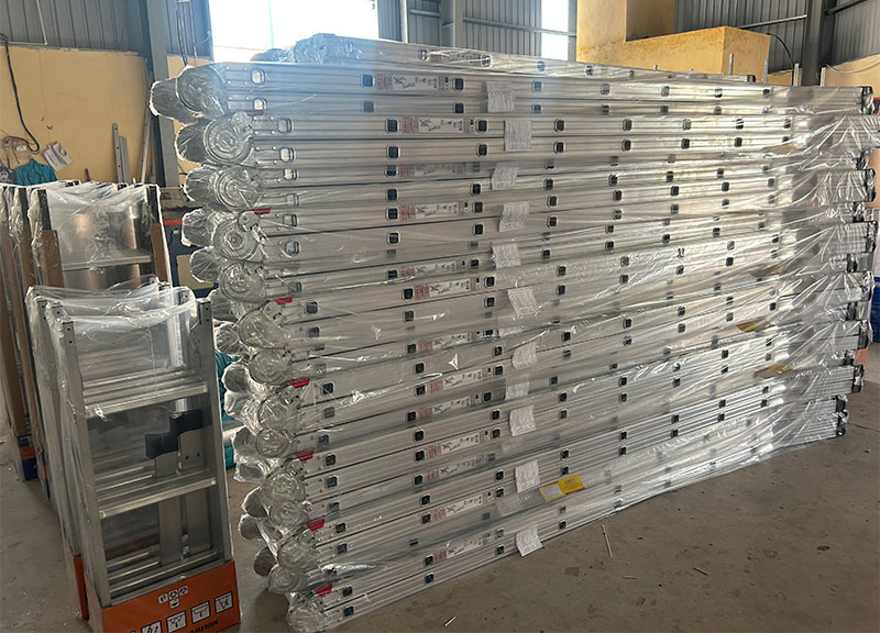 Aluminum ladder produced by Vietnam ladder factory