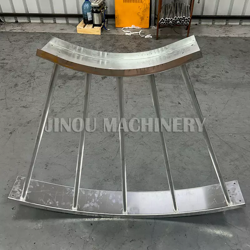 Flat Curve Machine for the Cable Ladder