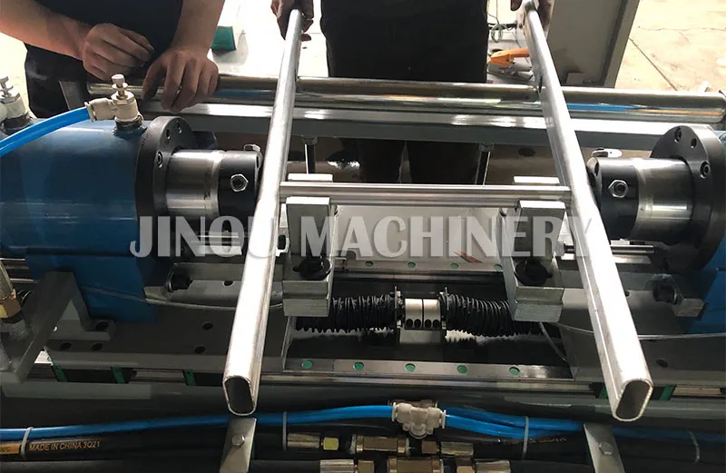 CNC Ladder Riveting Machine to Make the Inside of the Dual Purpose A Type Ladder