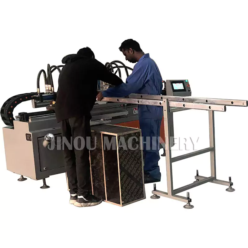 CNC Ladder Riveting Machine to Make the Aluminium Multi Functional Ladders